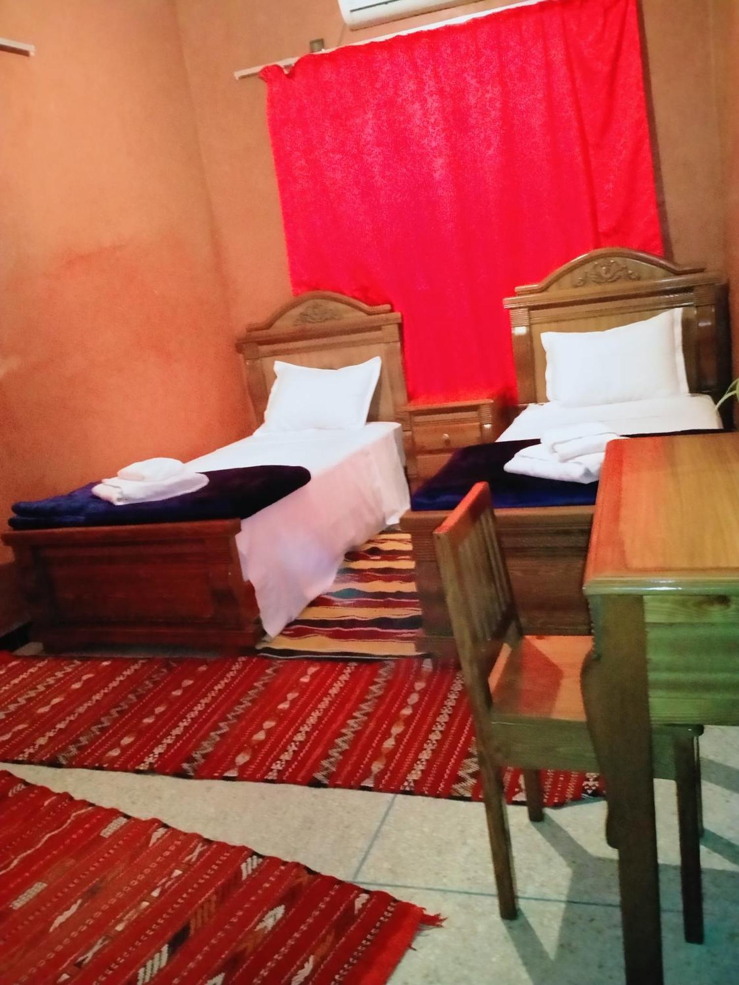 Maison d'Hôtes Ghalil Tajda Extérieur photo